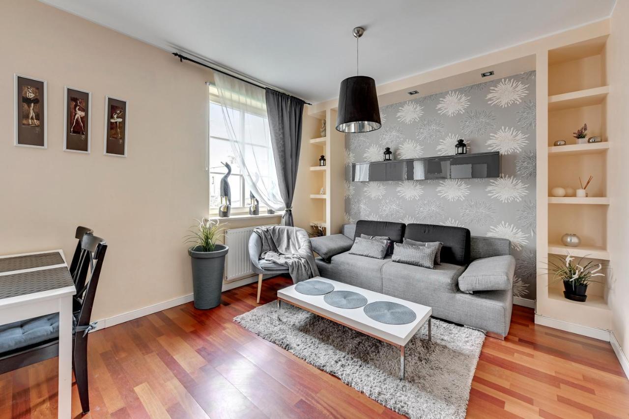 Ferienwohnung Apartament Pod Trzema Niebieskimi Kaczorami Danzig Exterior foto