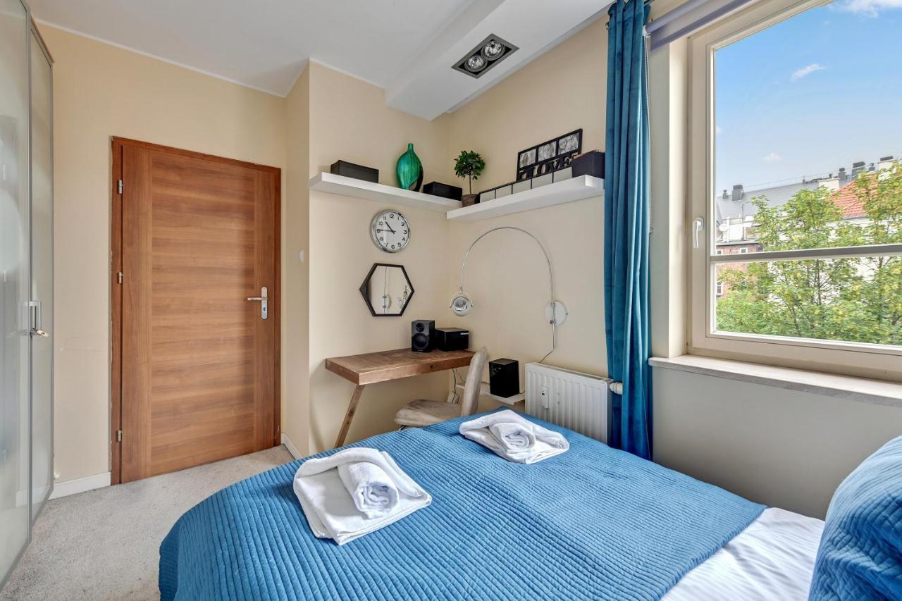 Ferienwohnung Apartament Pod Trzema Niebieskimi Kaczorami Danzig Exterior foto